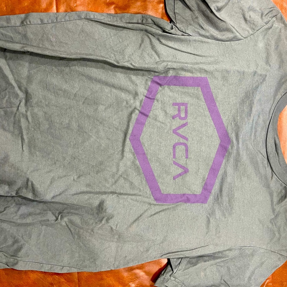 RVCA T shirt